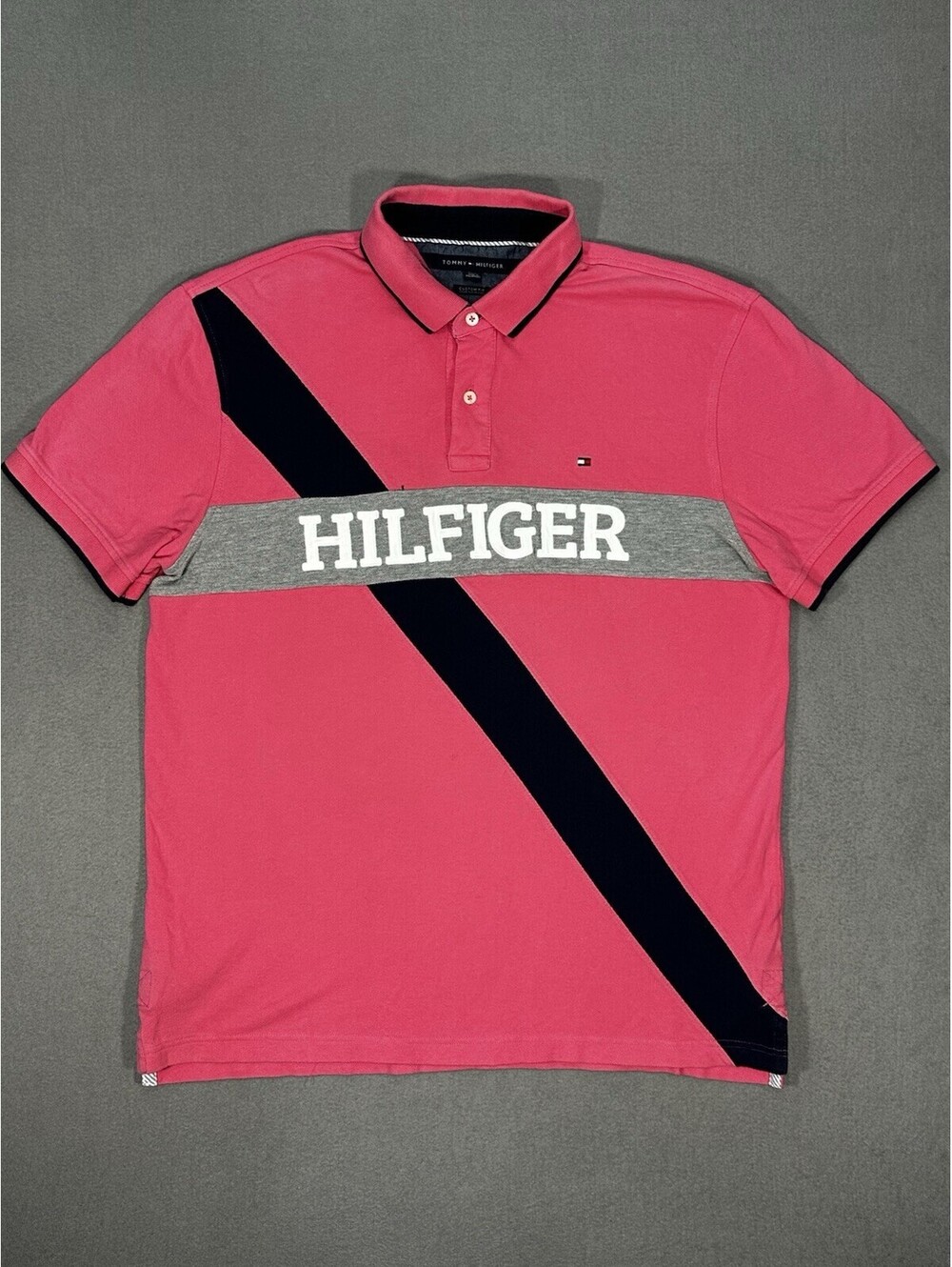 Tommy Hilfiger Polo Shirt Mens XL Custom Fit Pink Big Logo Spellout Colorblock